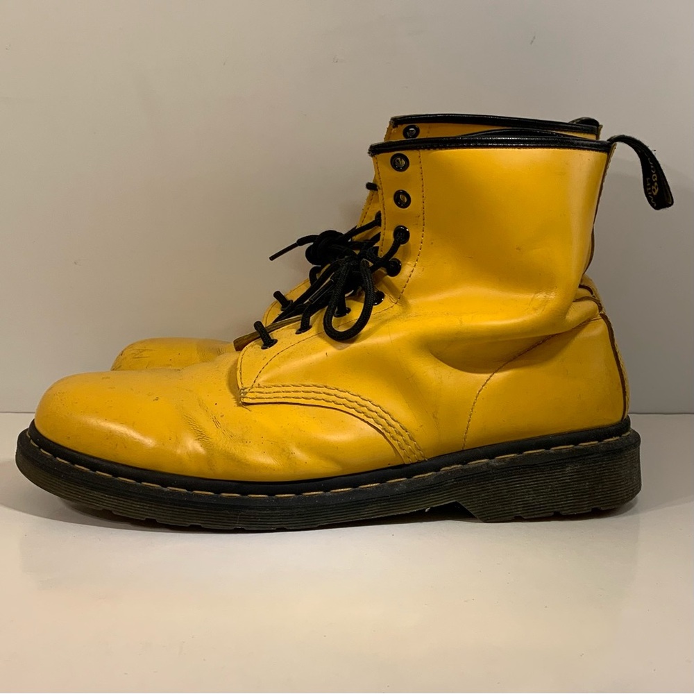 🥾 DR. MARTENS 1460 SMOOTH MUSTARD GOLD YELLOW COMBAT LEATHER BOOTS SIZE 14 🥾 - Picture 2 of 10